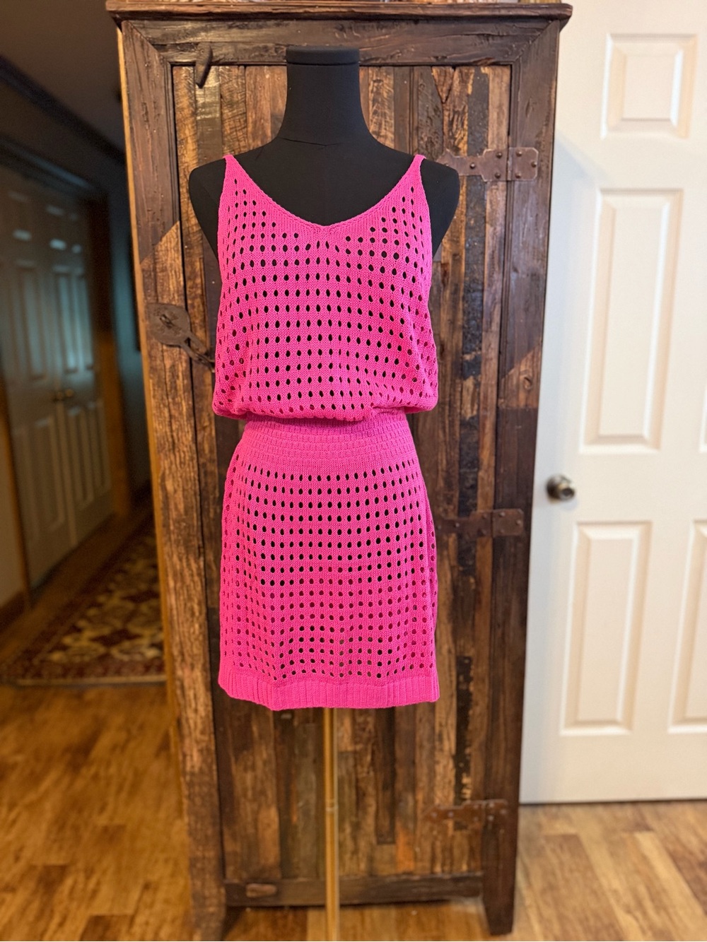 DOKOTOO Hot Pink Crochet Mini Dress M Swim Cover Up Layering NWT 80’s 90’s party